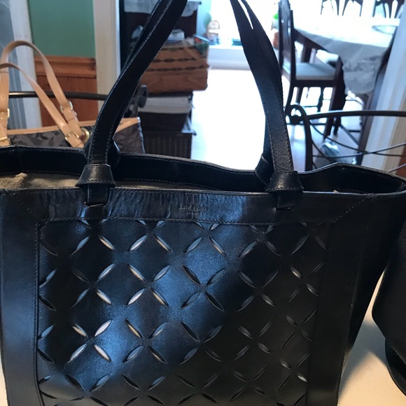 Designer Purse Handbag Lot $250 8 purses - Picture 7 of 8